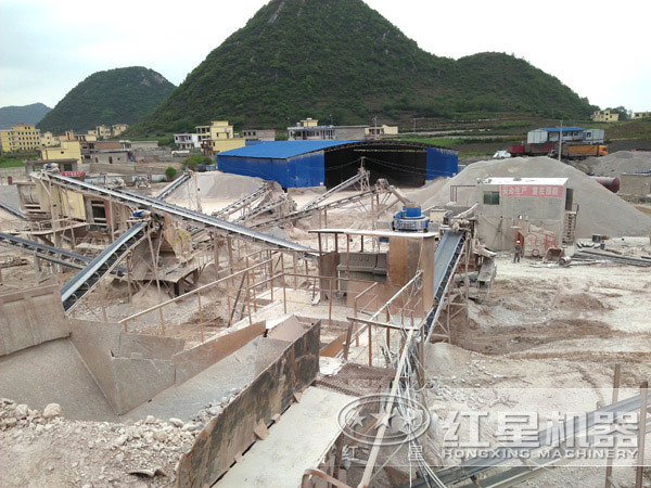 冲击式破碎机现场图 冲击式破碎机现场图