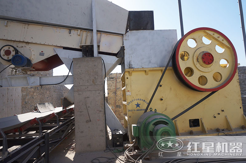 鄂破碎石加工现场 鄂破碎石加工现场