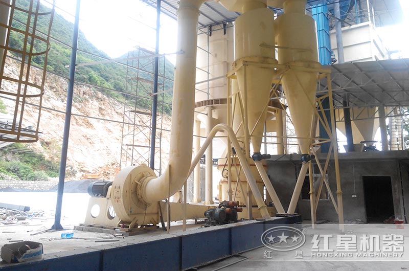 河南客户碎石磨粉现场 河南客户碎石磨粉现场