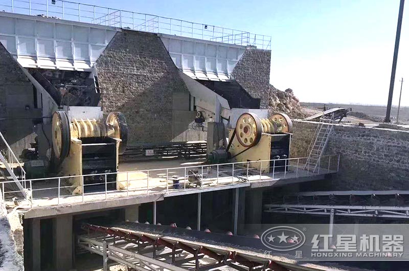 小型破碎机投产使用 小型破碎机投产使用
