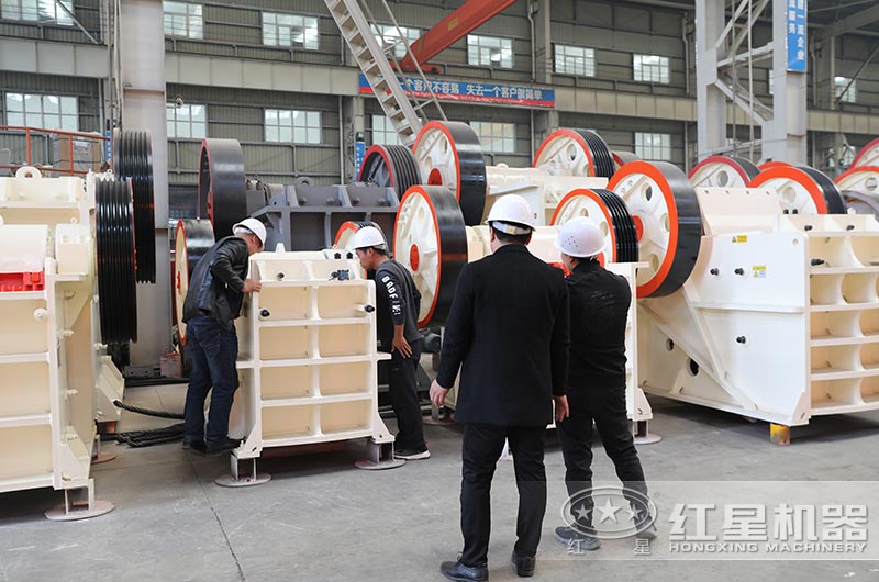 欧亿网页版客户到场参观考察沙场设备