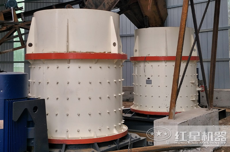 复合式煤炭破碎机作业现场 复合式煤炭破碎机作业现场